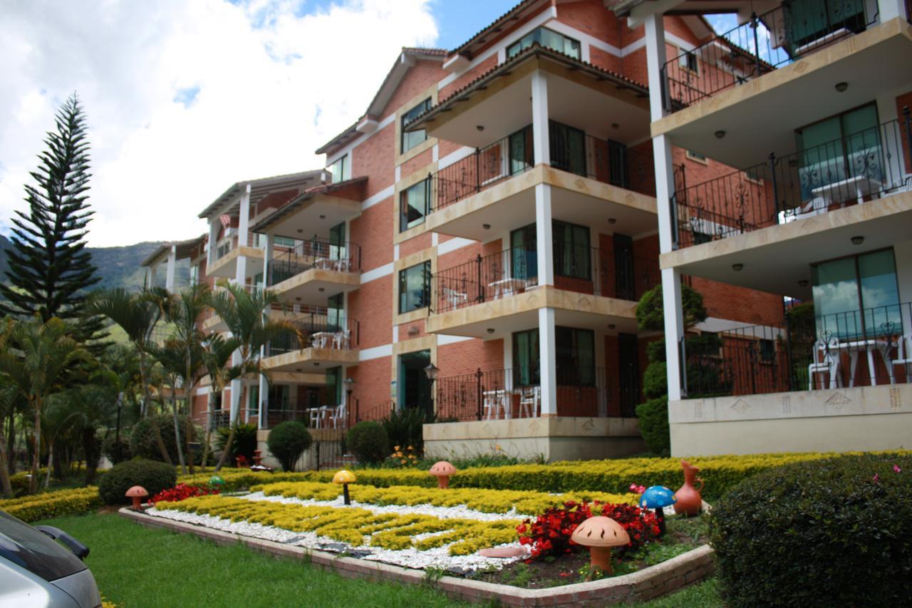 Termales Santa Monica Hotel Choachí Exterior foto